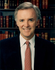 Bob Kerrey headshot