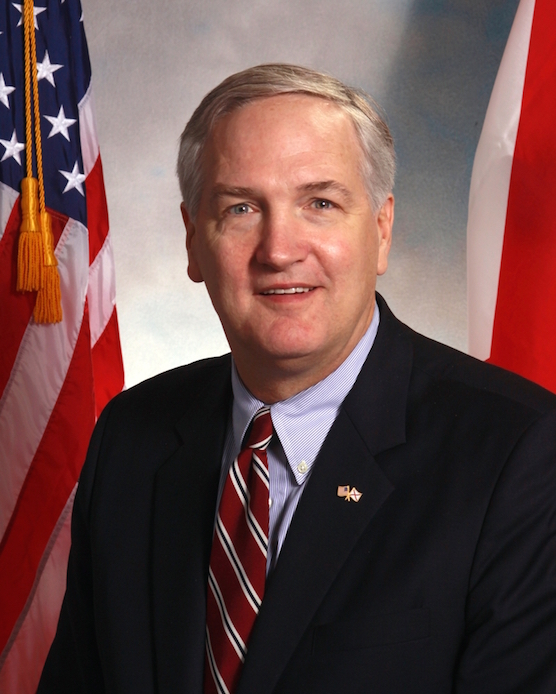 Luther Strange headshot