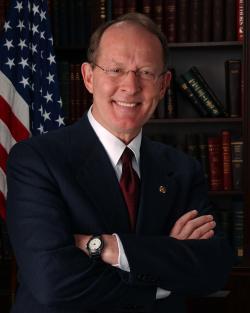 Lamar Alexander headshot